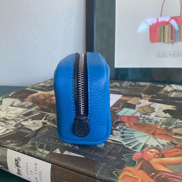 Coach Blue Kids Cartoon Character Pouch - Picture 5 of 6